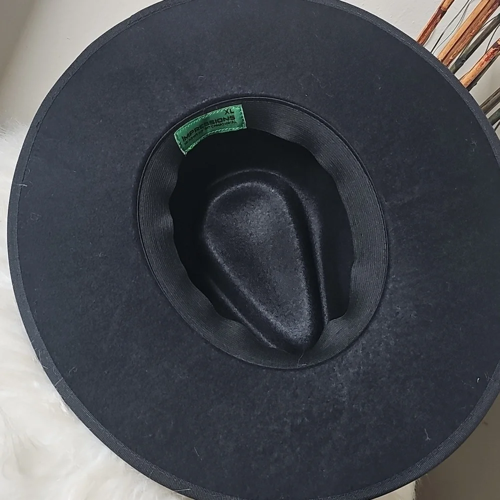 Wide Brim XL Fedora with band accessory